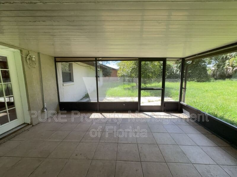 Summerfield House: 13606 SE 48th Court