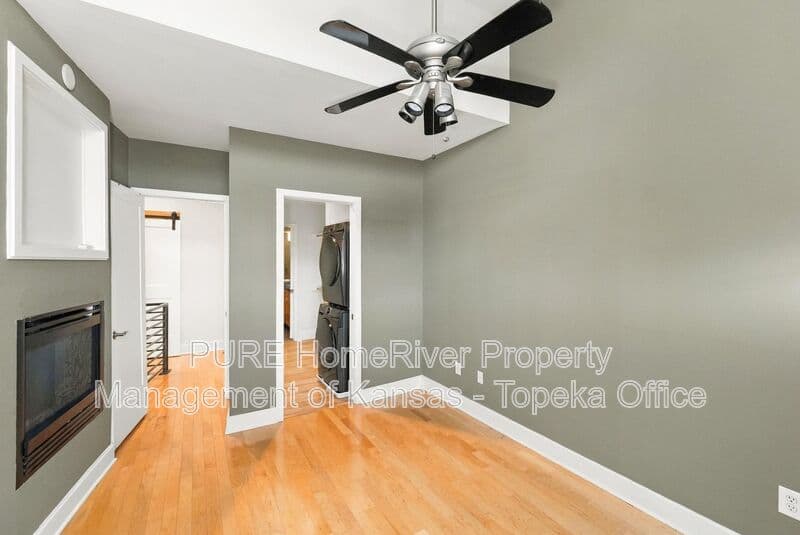 Kansas City House: 4540 J.C. Nichols Parkway