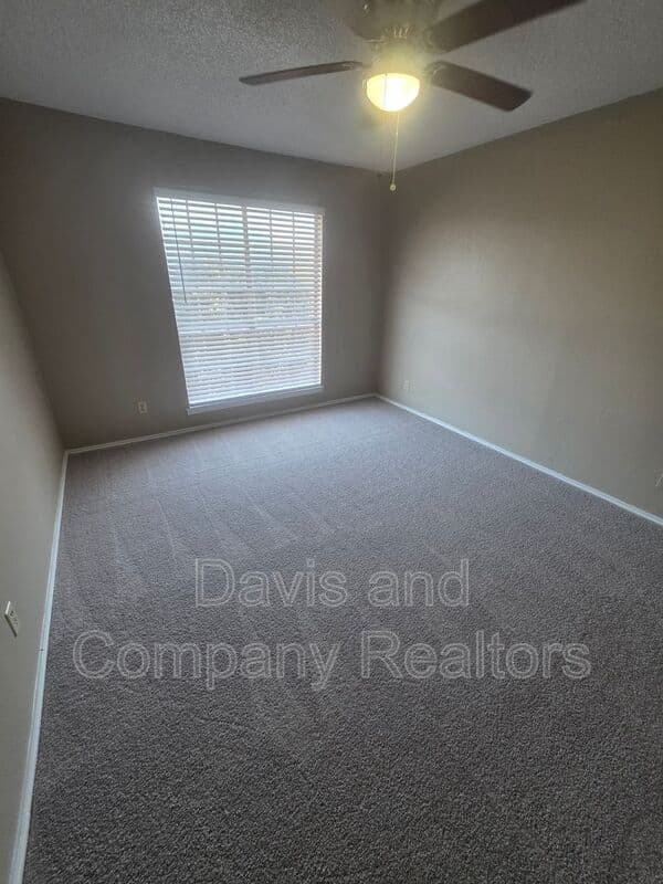 Midland House: 3316 Caldera Blvd 124