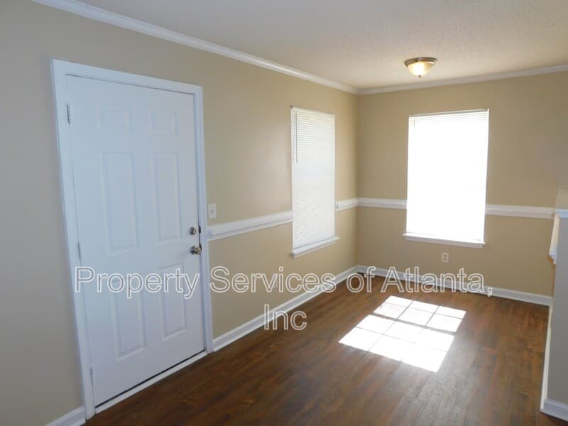Douglasville House: 2228 Tuley Dr