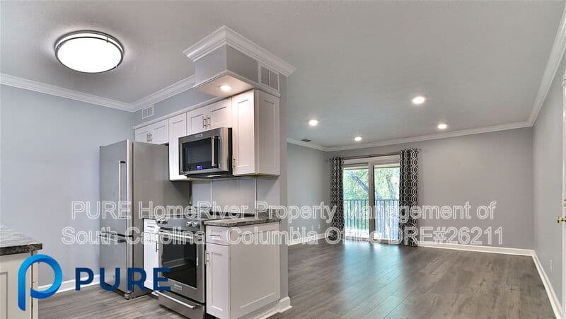Columbia House: 1311 Old Manor Road