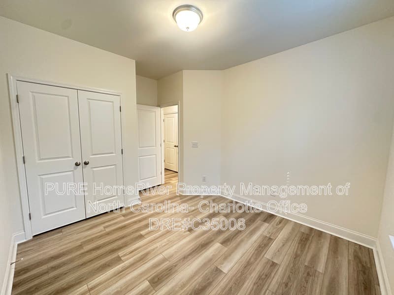 Charlotte House: 2413 Magnolia Blossom Way