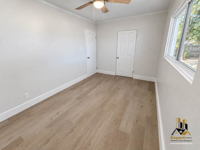 Roseville House: 414 6th Street