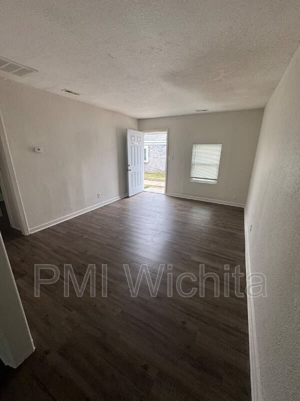 Wichita Condo: 816 S Water St C