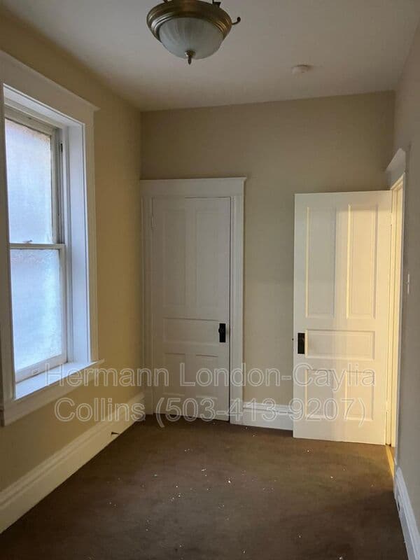 St. Louis House: 4504 South Grand Boulevard