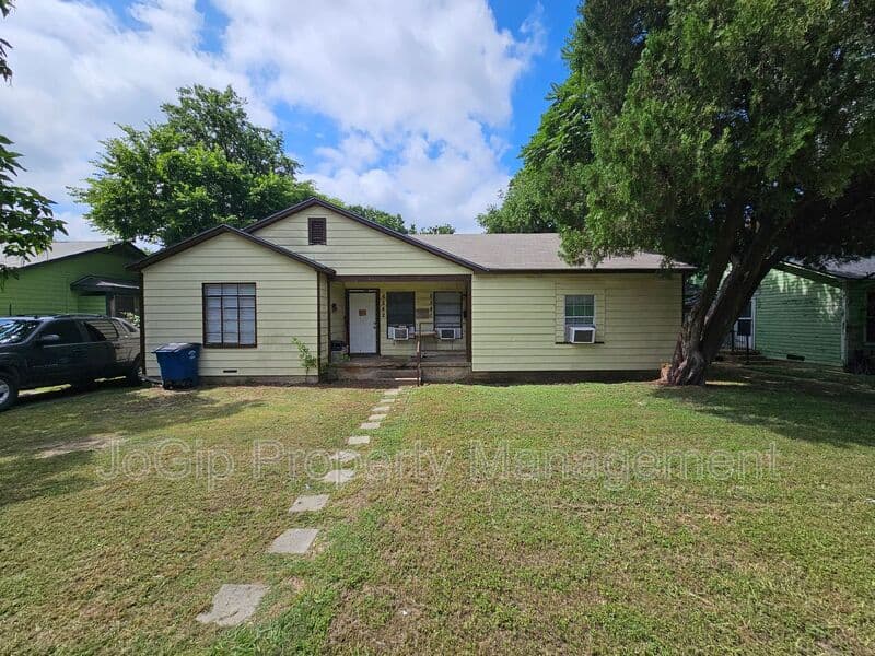 Dallas Condo: 6540 Hollis Ave