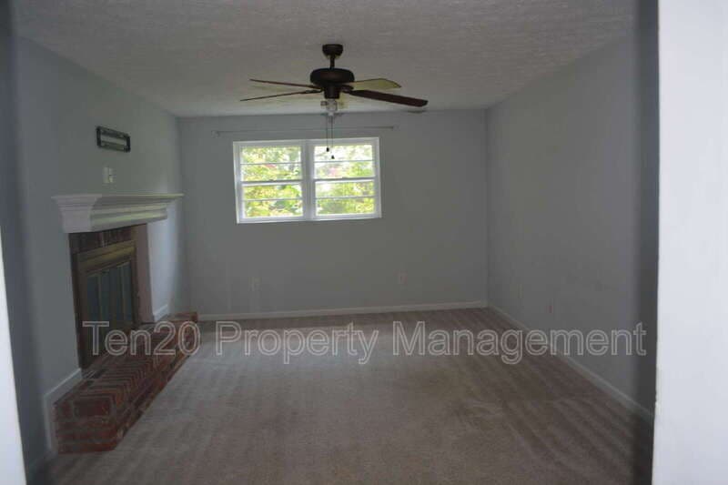 Columbus House: 1815 Marilon Dr