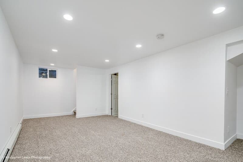 Englewood Condo: 2980 S Delaware St