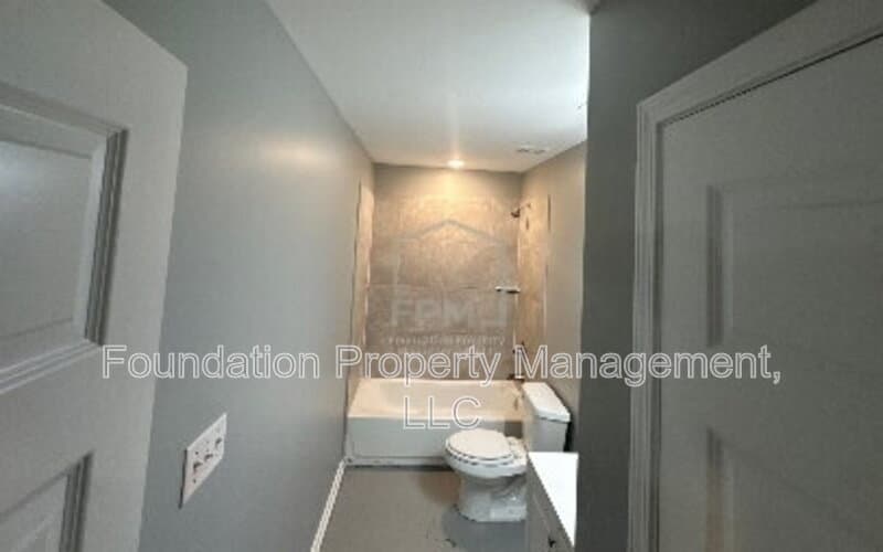 Memphis House: 307 Harrell Street