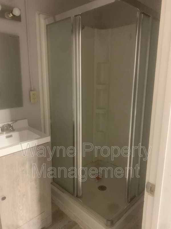 Hampton Condo: 19 N Federal St