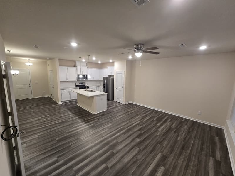 Jamestown Townhome: 4028 Beckton Trail