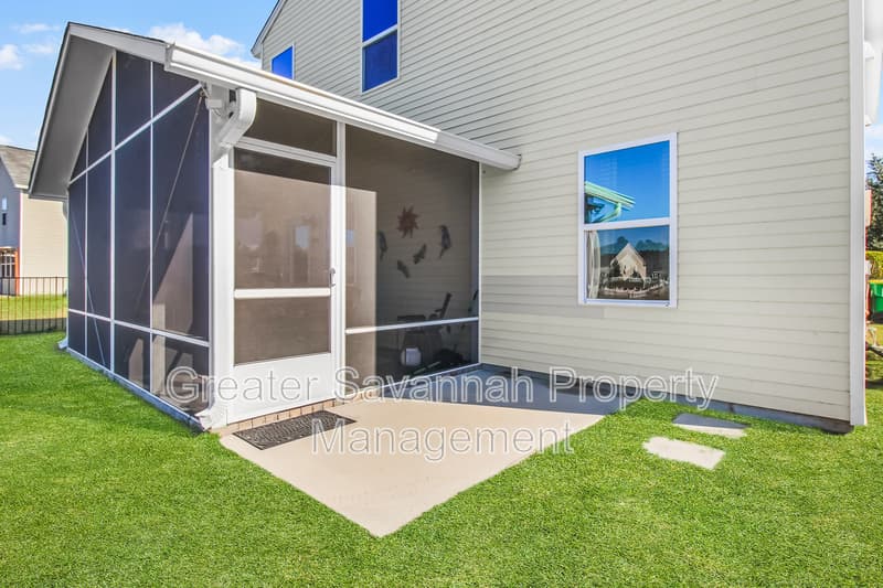 Pooler House: 153 Hamilton Grove Drive