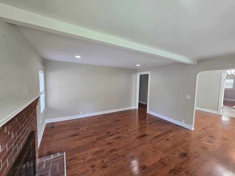 Ooltewah House: 4094 University Drive