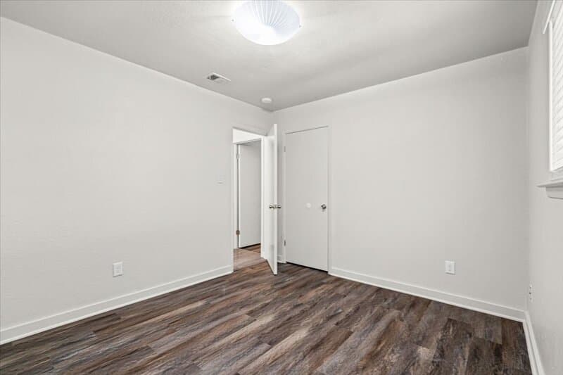Austin Condo: 826 King Albert Street - B
