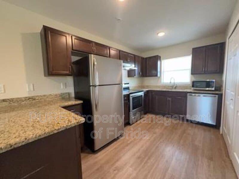 Ocala House: 51 Walnut Run