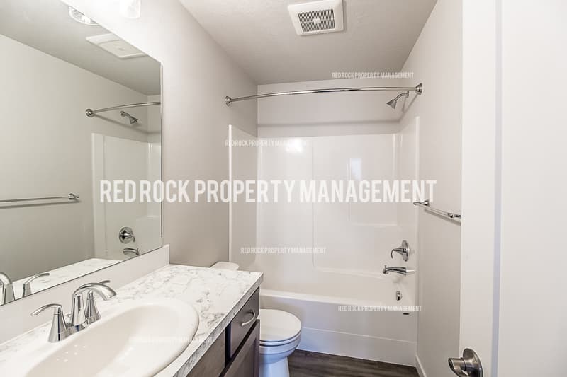 Spokane Valley Condo: 213 South Woodlawn Lane