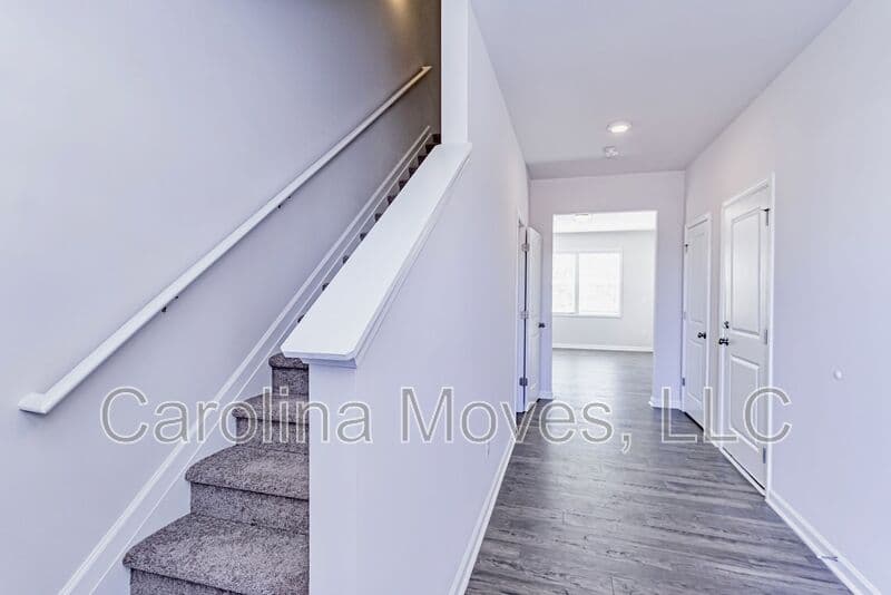 Duncan Townhome: 221 Stone Fruit Court