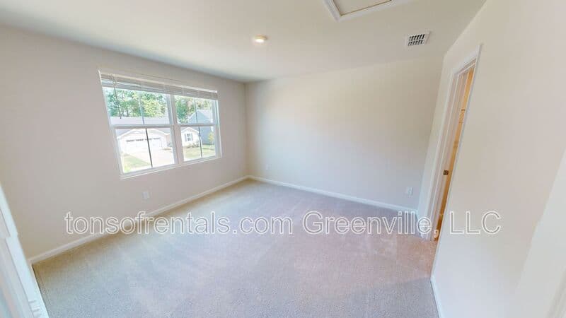 Greenville House: 848 Throckmorton Ct.