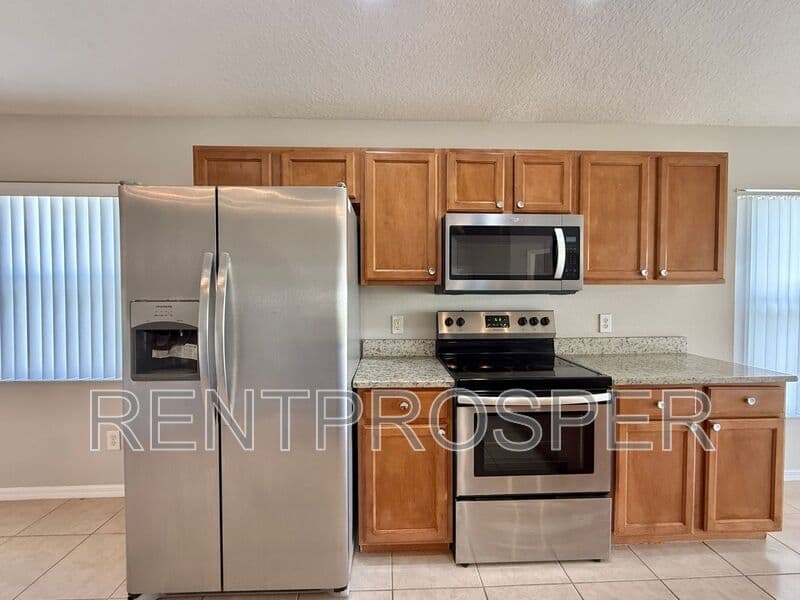 Kissimmee House: 4059 Sunny Day Way