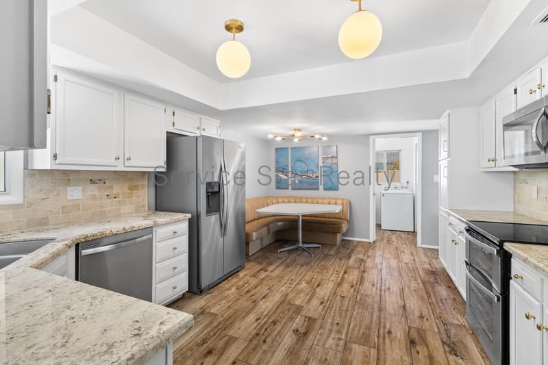Scottsdale House: 5620 N 83rd St