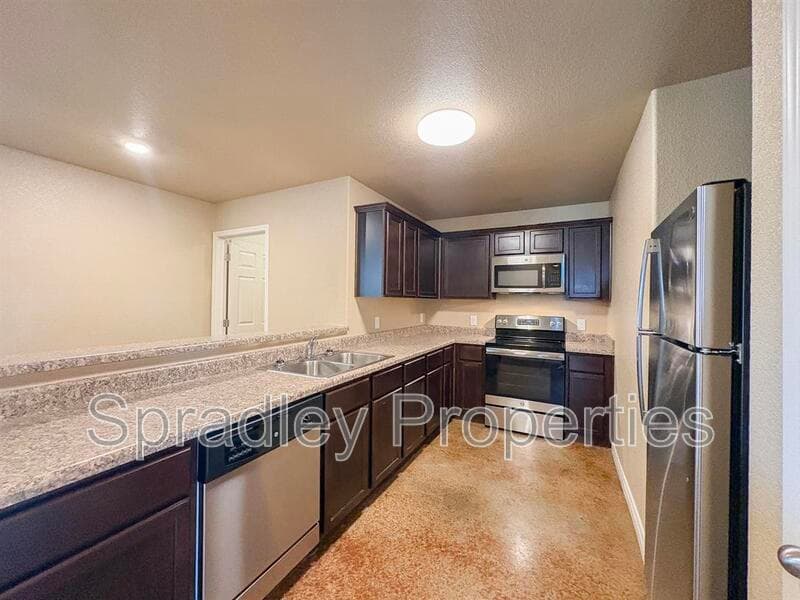 Belton Townhome: 1512 Kal Ct