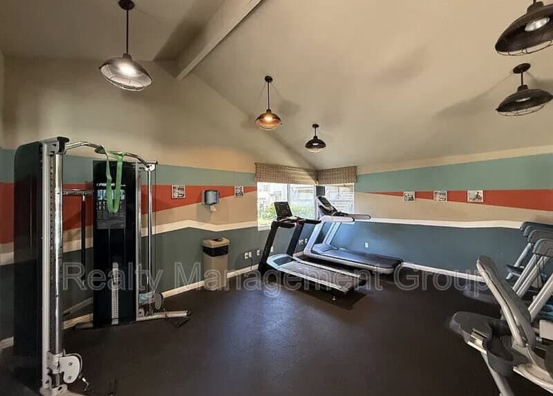 La Mesa Condo: 5417 Lake Murray Boulevard