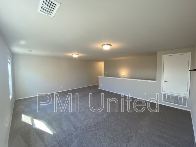 Denton House: 5424 Sea Cove Ln