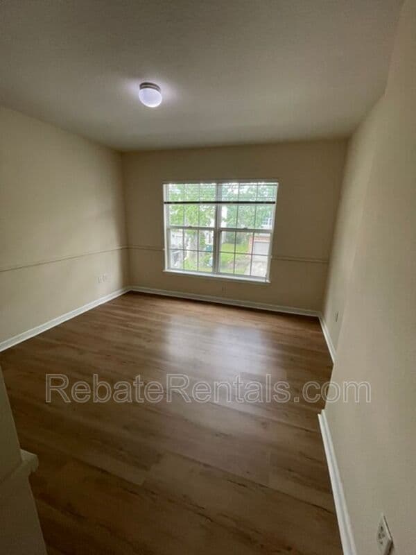 Jacksonville Townhome: 4847 Parkhurst Place