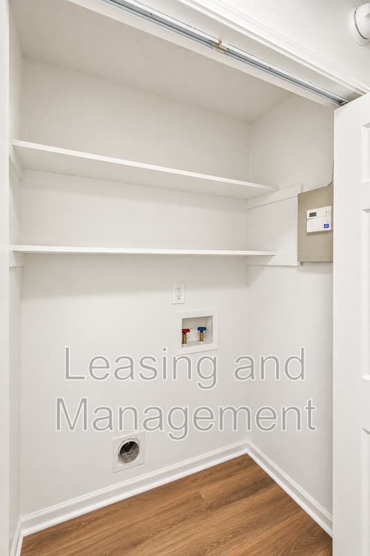 Mount Pleasant Townhome: 907 Royal Tern Lane