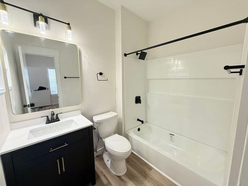 Pensacola House: 501 E Burgess Rd F7