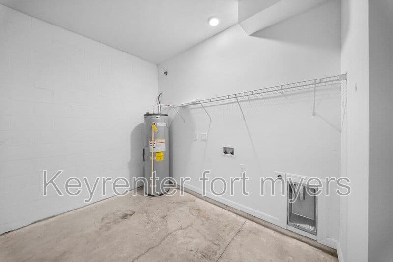 Lehigh Acres House: 4716 29th St SW