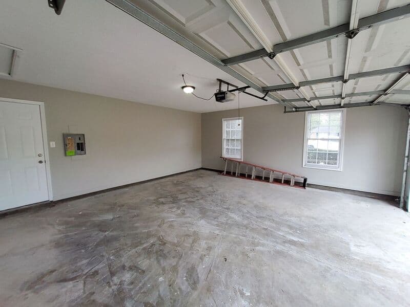 Cordova House: 647 S Sanga Rd