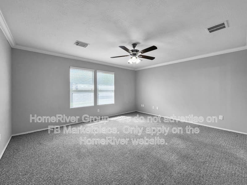 Houston House: 426 Canton Bluff Ln