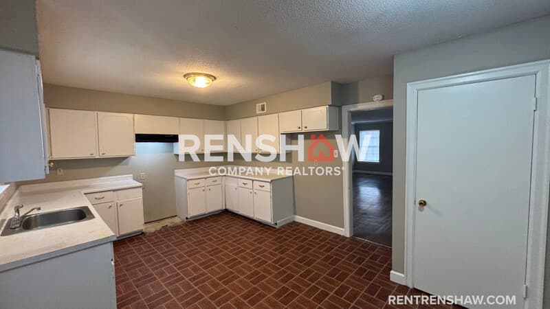 Memphis Condo: 3212 Thirteen Colony Mall 4b