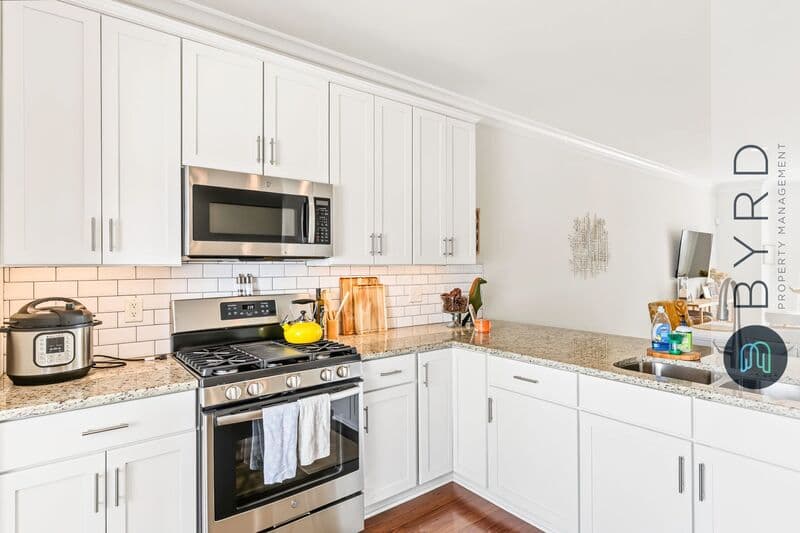 Richmond Townhome: 5402 Libbie Mill West Blvd