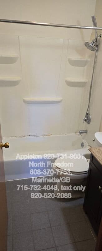 Oshkosh Condo: 315 Dove Street