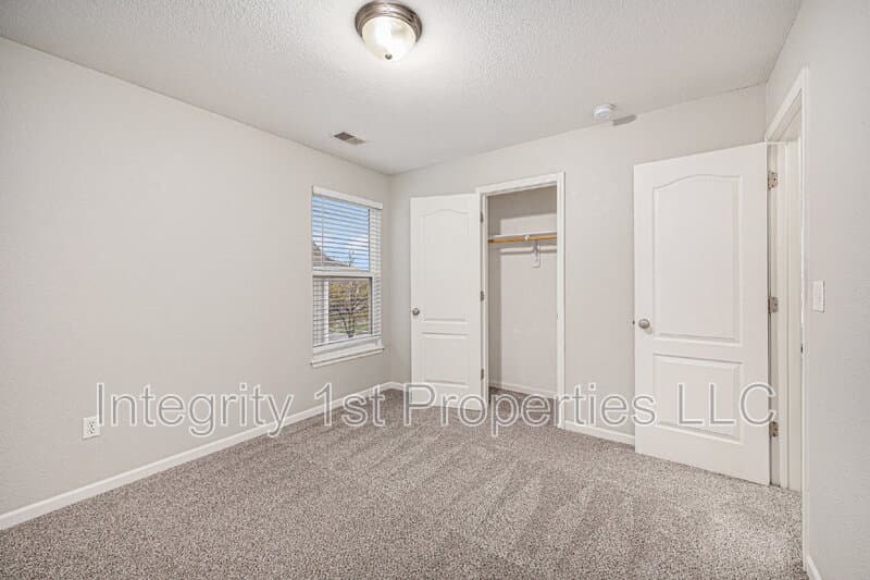 Kansas City Condo: 9127 N Dalton Ave