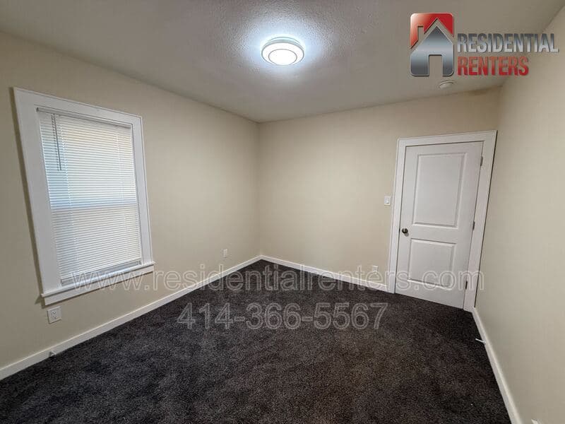 Milwaukee Condo: 3122 N 28th Street