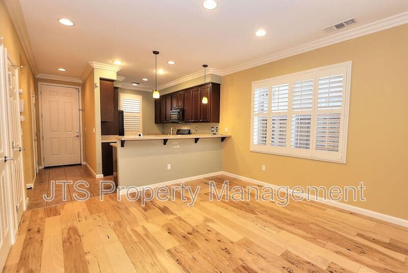 West Sacramento House: 4046 Martis Street