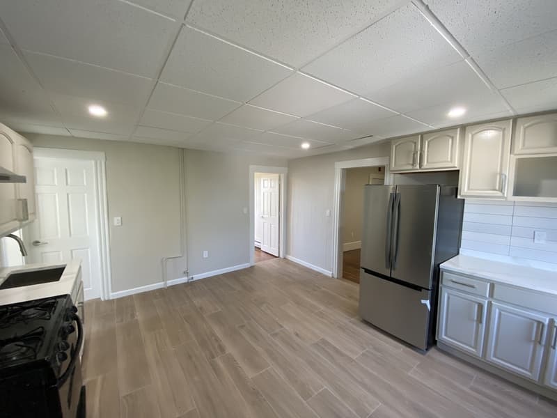 New Britain Condo: 220 Kensington Avenue - 3