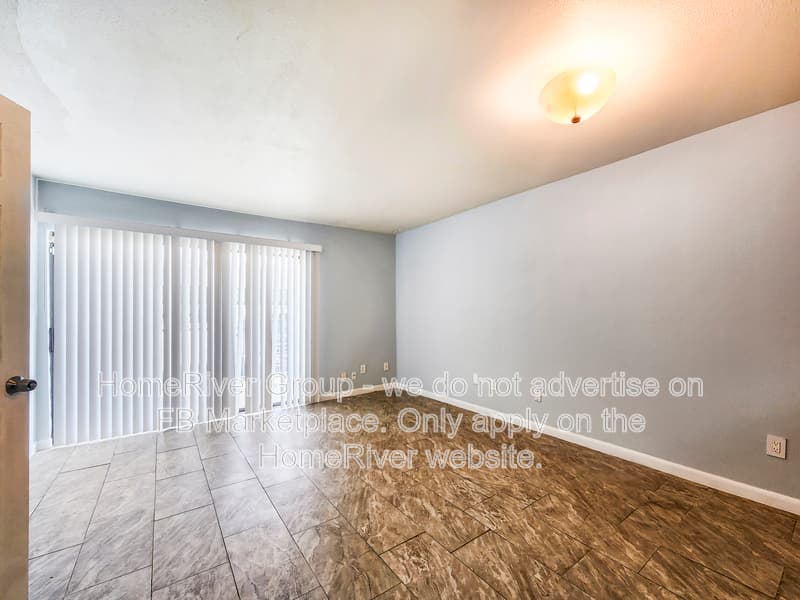 Houston Condo: 2820 S Bartell Dr