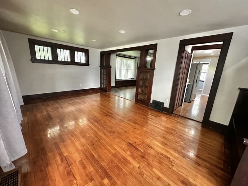 Seymour House: 216 Foote Street