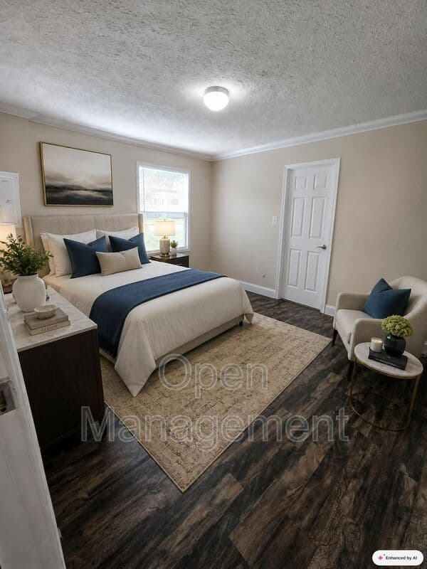 Kansas City House: 8904 NE 106th Pl.