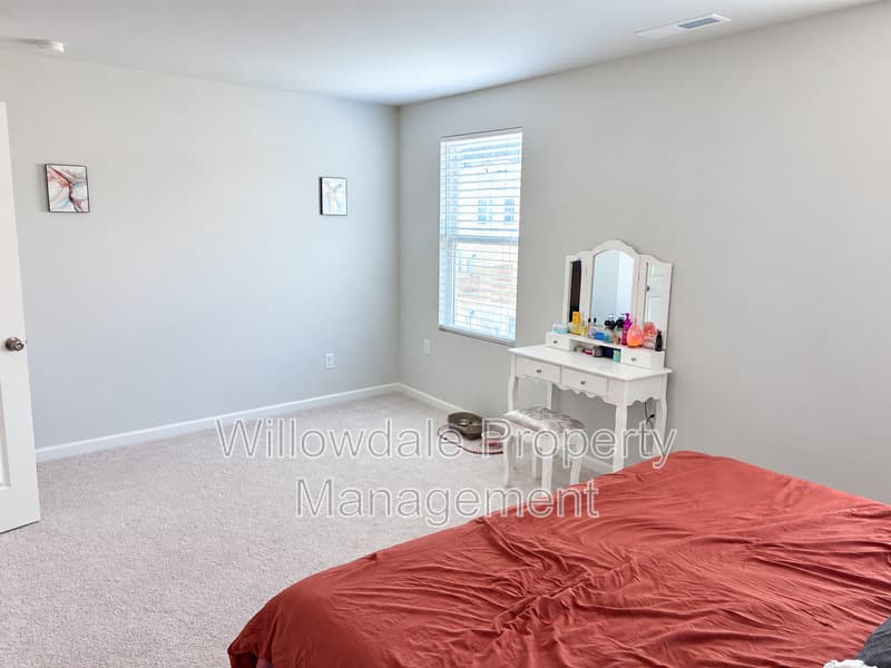 Raleigh Townhome: 158 Zealand Ct