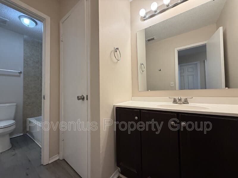 Pensacola Apartment: 260 N Crow Rd
