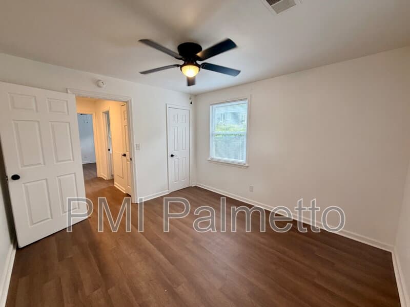 Columbia Condo: 1319 Hendrix St