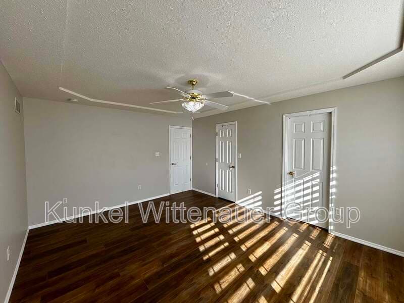 O'Fallon House: 1514 Peach Orchard Ln