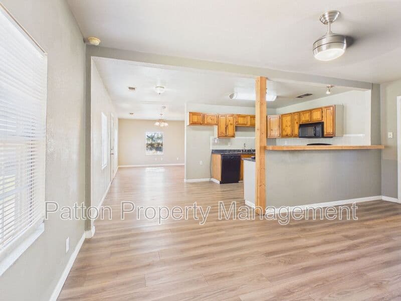 Amarillo House: 1511 North Polk Street