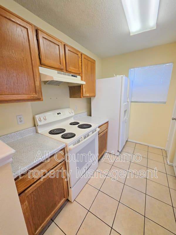 San Antonio House: 7515 Brandyridge