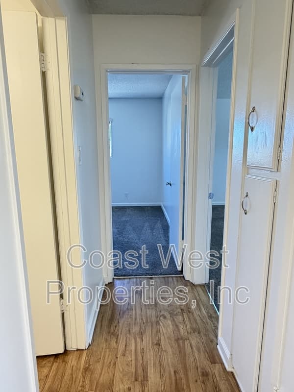 Oceanside Apartment: 1810 Broadway